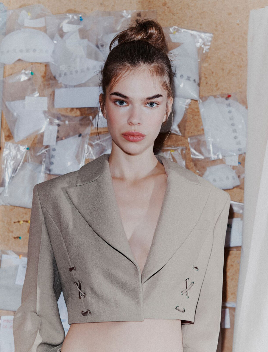 blazer court à lacets - gris clair